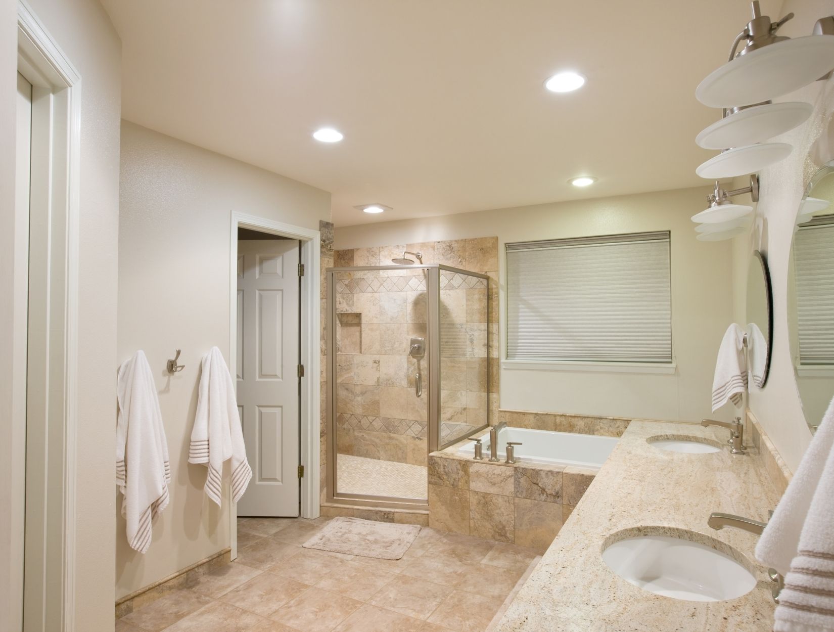 Can I schedule flexible cleaning times in Chicago?