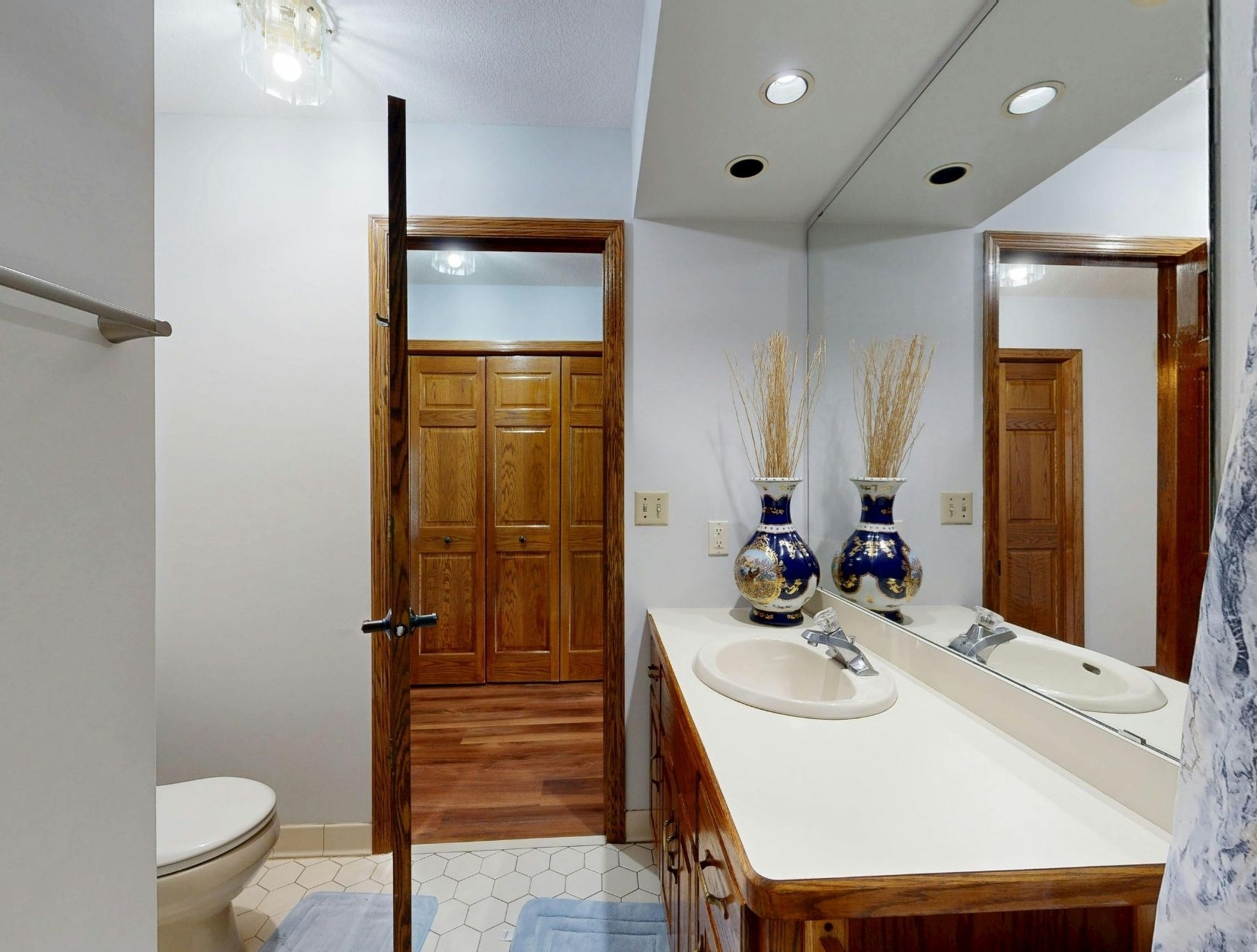 What Is Included in Cleaning Services Lincoln Park